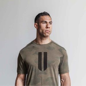 Men’s Nobull Camo Horns Tee